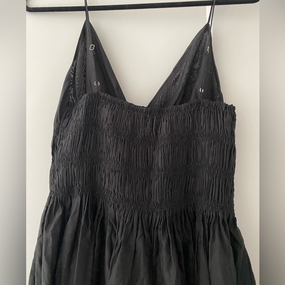 Moon River V neck midi dress in black - Picture 5 of 5